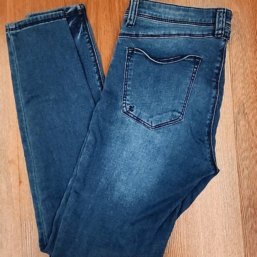 Kut From the Cloth Jennifer Ultra Skinny Jeans Size 8 GUC - Picture 2 of 15